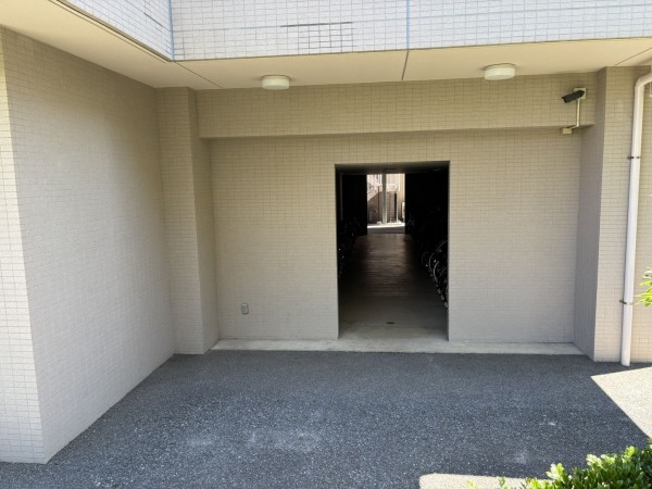 藤沢市藤沢、マンションの画像です