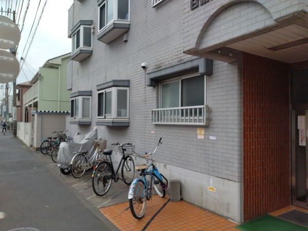 藤沢市辻堂新町、マンションのエントランス画像です