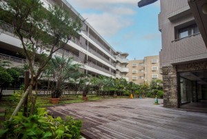 藤沢市鵠沼海岸、マンションの画像です
