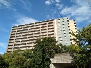 藤沢市川名、マンションの外観画像です