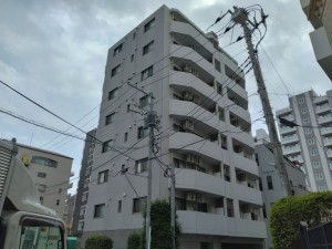 藤沢市南藤沢、マンションの外観画像です