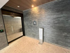 藤沢市藤沢、マンションの画像です