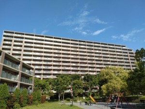 藤沢市川名、マンションの外観画像です