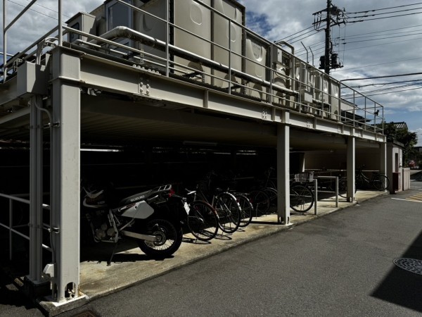 前橋市西片貝町、収益物件/アパートの駐車場画像です