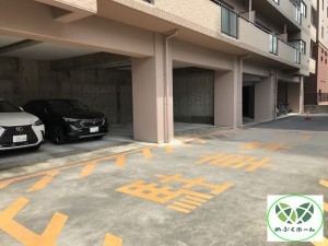 前橋市表町、マンションの駐車場画像です