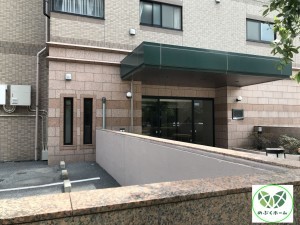 前橋市表町、マンションのエントランス画像です