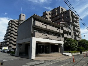 前橋市南町、マンションの外観画像です