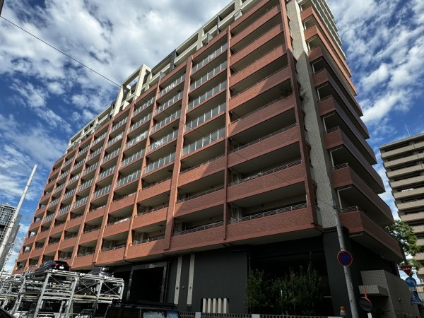 前橋市大手町、マンションの外観画像です