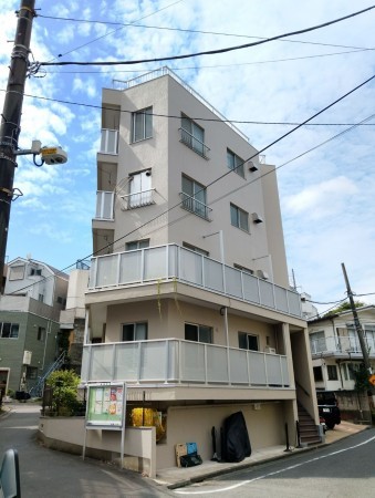 目黒区駒場、マンションの外観画像です