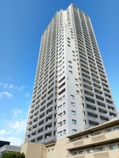 渋谷区代官山町、マンションの外観画像です