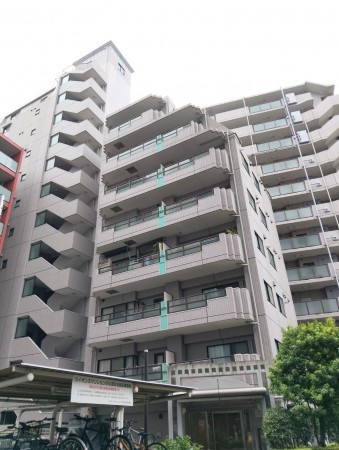 渋谷区円山町、マンションの外観画像です