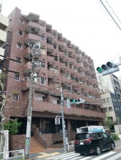 渋谷区渋谷、マンションの外観画像です
