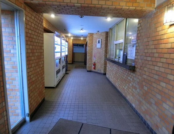 渋谷区道玄坂、マンションのエントランス画像です