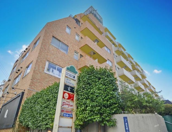 渋谷区道玄坂、マンションの外観画像です