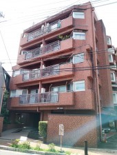 渋谷区広尾、マンションの外観画像です