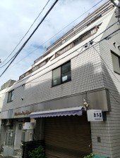 渋谷区円山町、マンションの外観画像です