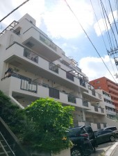 渋谷区円山町、マンションの画像です