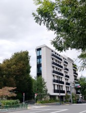 渋谷区鉢山町、マンションの画像です