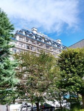 渋谷区猿楽町、マンションの外観画像です