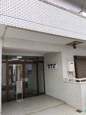 渋谷区神山町、マンションのエントランス画像です