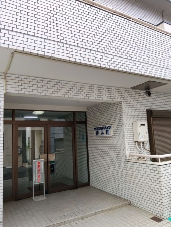 渋谷区神山町、マンションのエントランス画像です