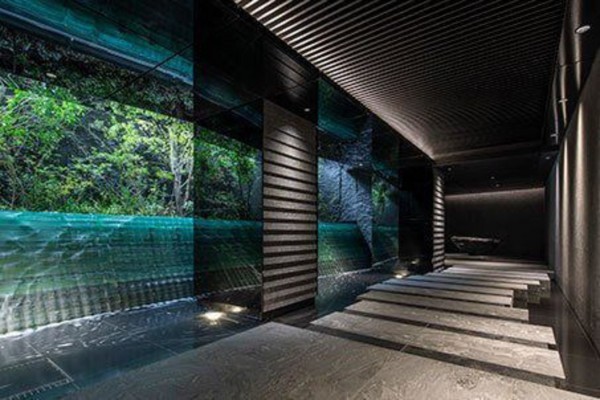 渋谷区南平台町、マンションのエントランス画像です