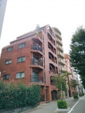 渋谷区富ヶ谷、マンションの画像です