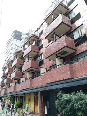 渋谷区道玄坂、マンションの外観画像です