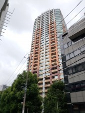 渋谷区渋谷、マンションの外観画像です