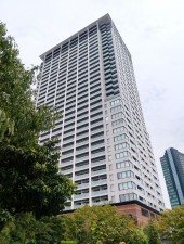 目黒区大橋、マンションの外観画像です