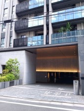 渋谷区南平台町、マンションの駐車場画像です