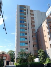 渋谷区松濤、マンションの外観画像です