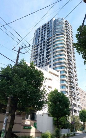 渋谷区渋谷、マンションの外観画像です