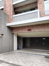 世田谷区、マンションの駐車場画像です