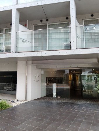 渋谷区桜丘町、マンションのエントランス画像です