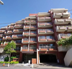 渋谷区猿楽町、マンションの外観画像です