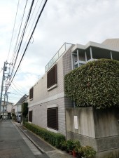 世田谷区、マンションの外観画像です