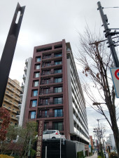 渋谷区代々木、マンションの外観画像です