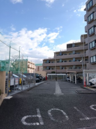 中野区、マンションの駐車場画像です