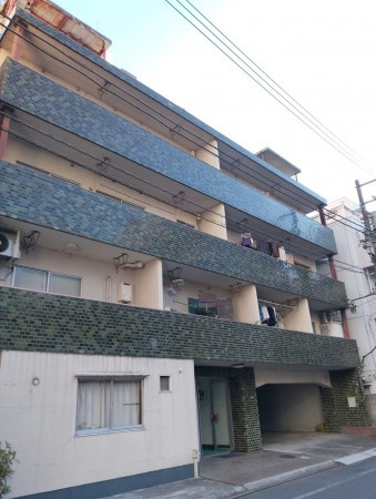 目黒区大橋、マンションの外観画像です