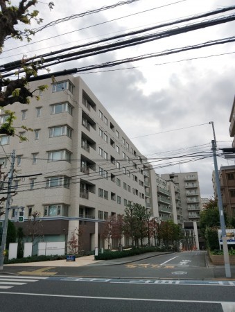 世田谷区、マンションの外観画像です