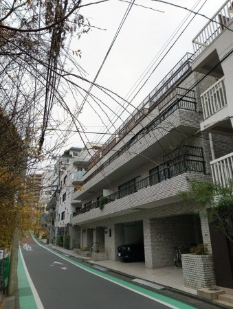渋谷区代々木、マンションの外観画像です