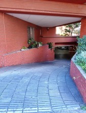 目黒区中目黒、マンションの駐車場画像です