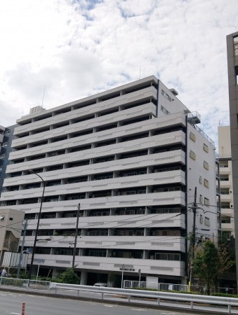 目黒区大橋、マンションの外観画像です