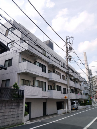 渋谷区恵比寿西、マンションの外観画像です