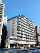 目黒区中目黒、マンションの外観画像です