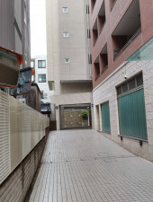 渋谷区恵比寿南、マンションの駐車場画像です