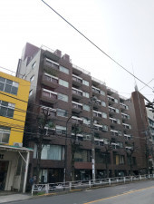 渋谷区代官山町、マンションの外観画像です