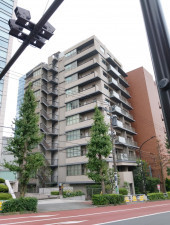 渋谷区宇田川町、マンションの外観画像です