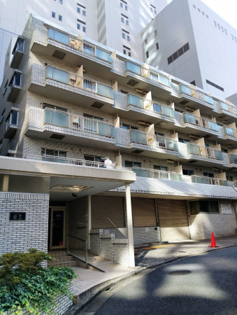 渋谷区桜丘町、マンションの外観画像です